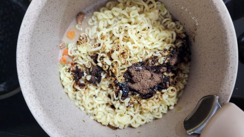 Chapagetti instant soup base